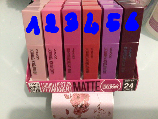 Lip gloss matt